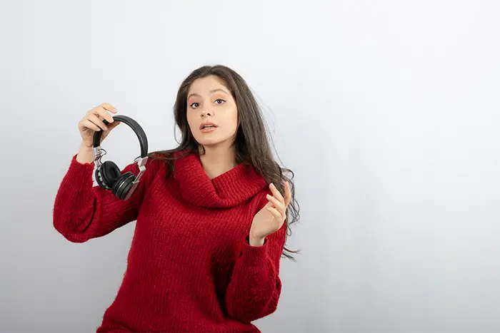 روی مهارتهای شنیداری اسپیکینگ وقت بگذارید