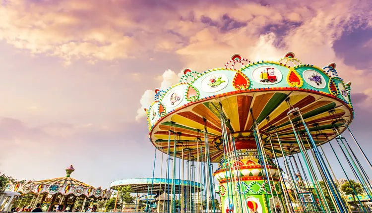 وسایل شهربازی به زبان انگلیسی